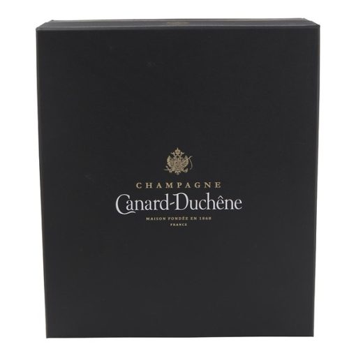 Canard-Duchene-Champagne-Brut-met-glazen