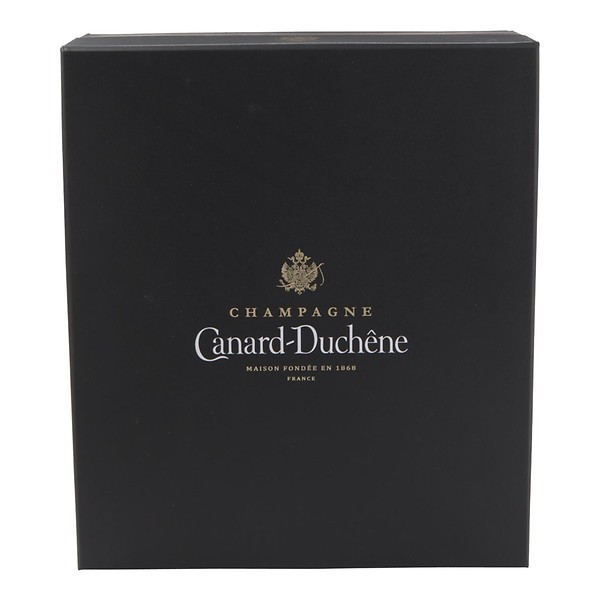 Canard-Duchene-Champagne-Brut-met-glazen
